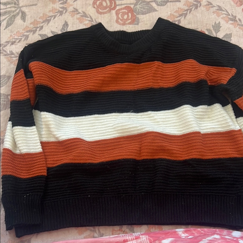 Women’s Sweater